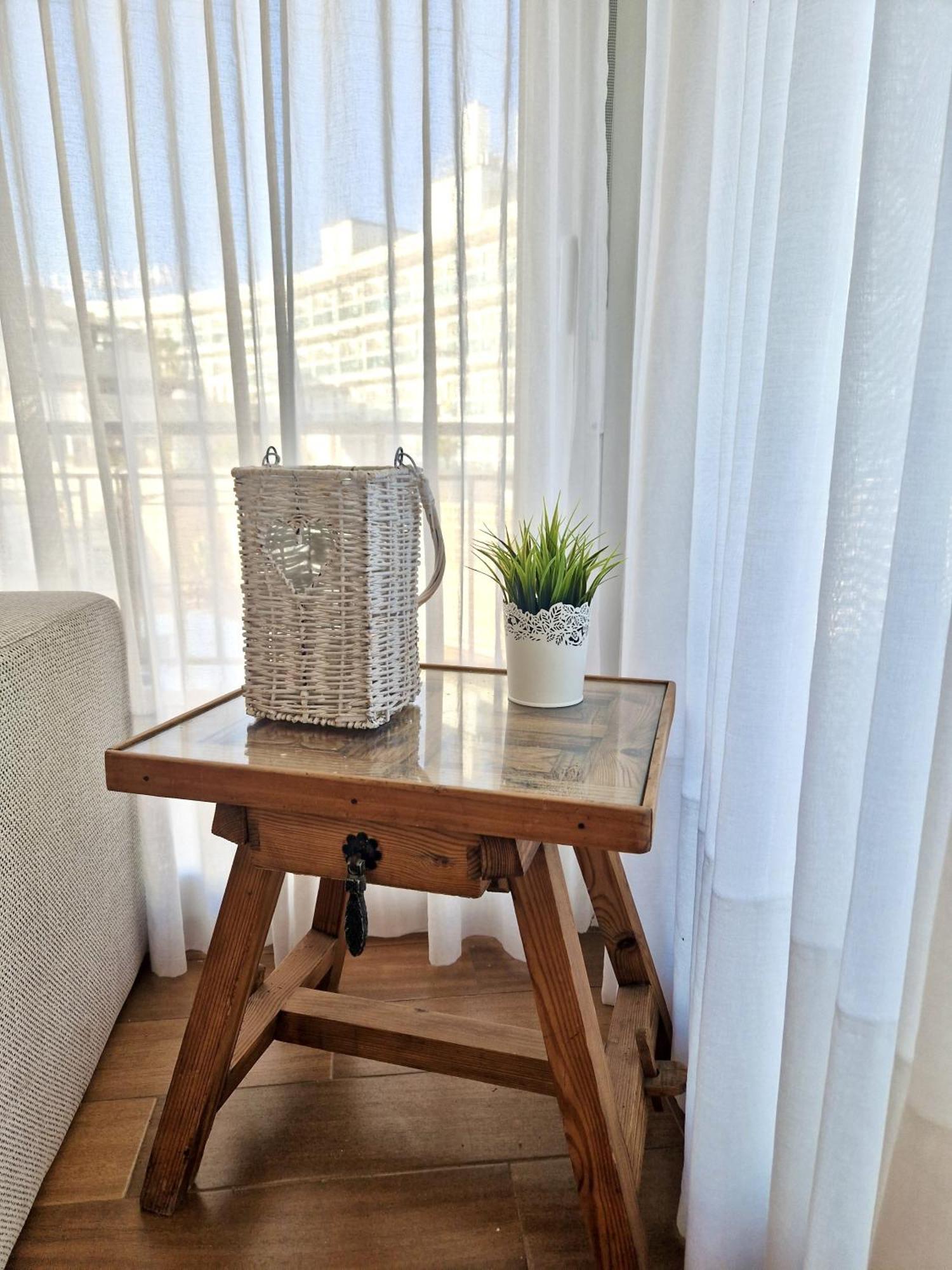 Sr Mediterraneo Playa De La Carihuela Torremolinos Exteriör bild